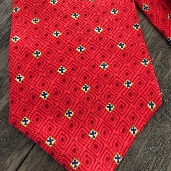 Solid Light Mens 100% Silk Christian Cross Necktie Tie Red Faith Church Pastor - Picture 2 of 3